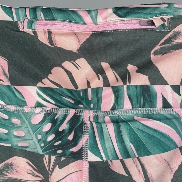 NWT Nike Fast Crop Running Tights Athletic Leggings Palm Leaves Size 2X - Picture 7 of 8